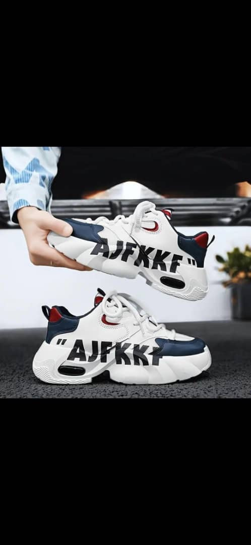 Chaussures fermer