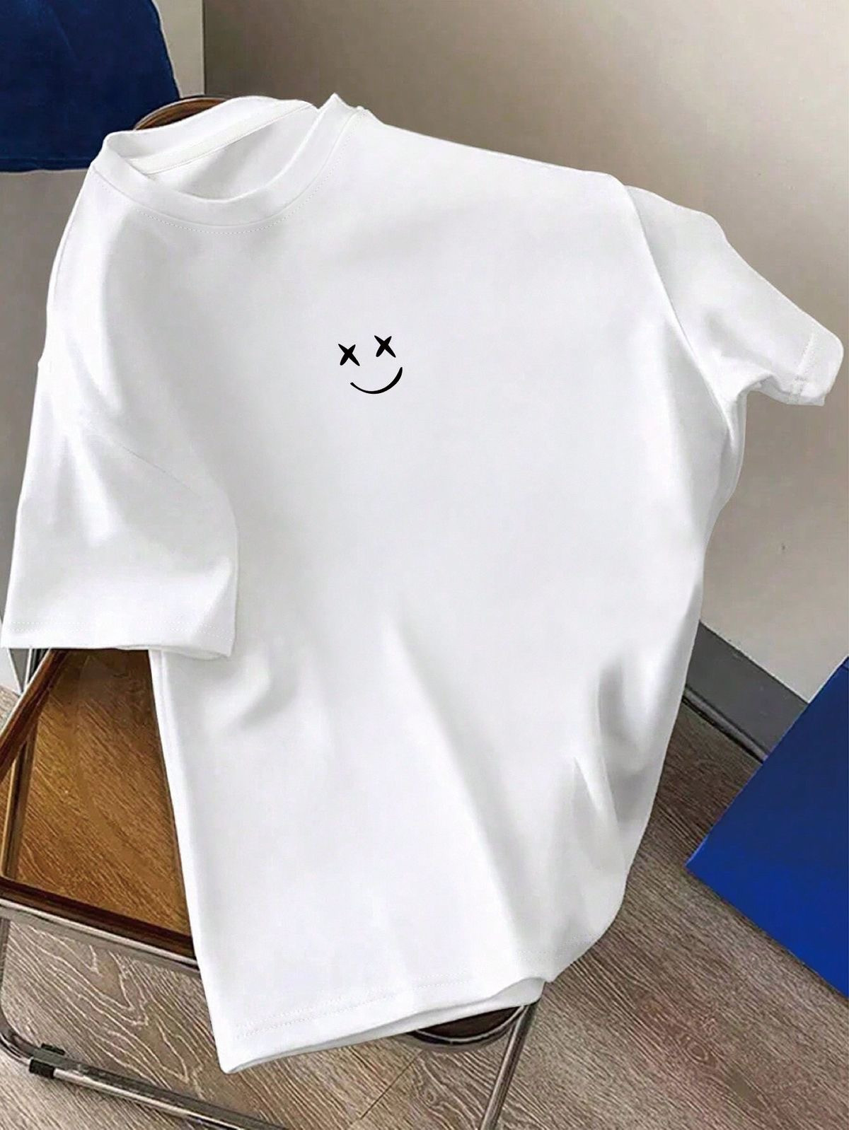Tee shirt